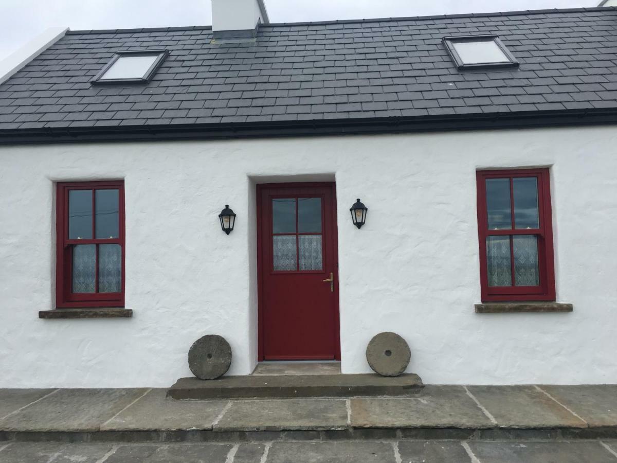 Conway'S Cottage With Sea View Nestling By Cliffs-Of-Moher Liscannor Ngoại thất bức ảnh